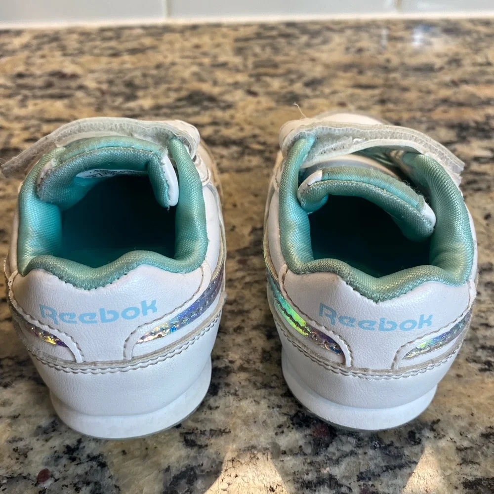 Reebok Toddler/Baby Size 4 - Picture 4 of 7